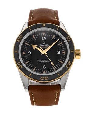 Browse our selection of automatic watches from prestigious brands such as Blancpain, Bell & Ross, Breitling and Rolex.